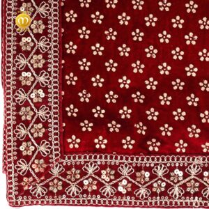 Maroon Velvet Print Pagdi Dupatta Set - Image 3