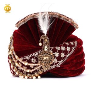 Maroon Velvet Pagdi Dupatta Set - Image 4